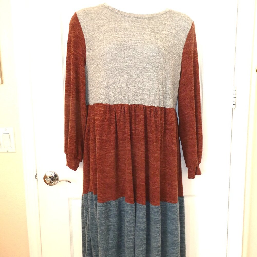 BloomChic Long Sleeve Dress Women’s Size 18-20